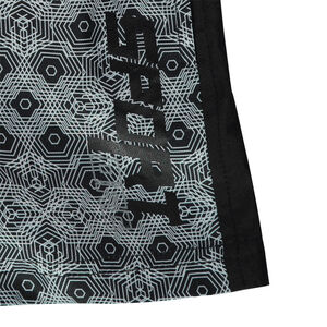 Short imprimé all-over avec poche zippée 