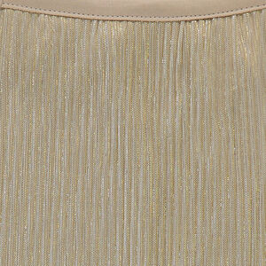 Vestido plisado dorado con finos tirantes 