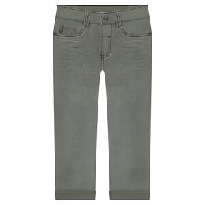 Pantalón con efecto arrugado y bolsillos con inscripción de relieve 