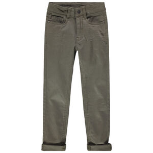 Pantalón de sarga sobreteñida con bolsillo de fantasía en la parte trasera 