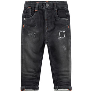 Vaqueros con efecto desgastado y pespuntes que contrastan 