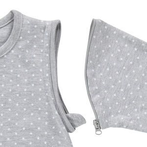 Saquito de punto con estampado de lunares y mangas desmontables 