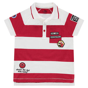Polo de manga corta de rayas que contrastan con parches cosidos ©Disney Los Increíbles  