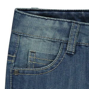 Bermudas vaqueras con efecto gastado y arrugado 