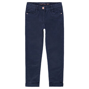 Pantalón corte slim de sarga lisa 
