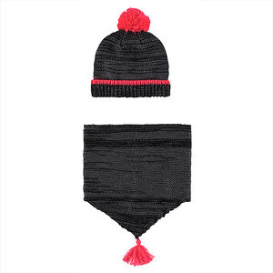 Conjunto de gorro y snood de punto con efecto brillo y forro de borreguito  Main Conjunto de gorro y snood de punto con efecto brillo y forro de borreguito