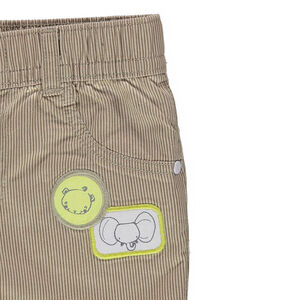 Pantalón de pana con parches de animales 