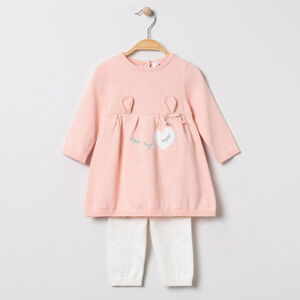 Conjunto con vestido de punto y pantalón con corazones  
