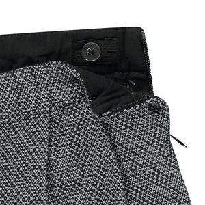 Pantalón corto de nido de abeja como detalle  
