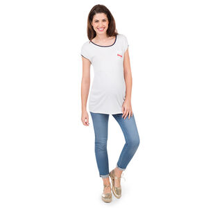 Camiseta de manga larga con bolsillo e inscripción bordada 