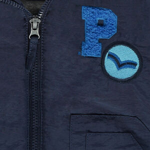 Parka con capucha acolchada con forro de punto y parches de fantasía 