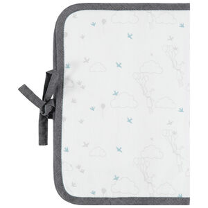 Protector cartilla de salud estampado all-over 