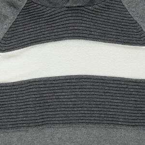 Jersey de punto con capucha de punto elástico 