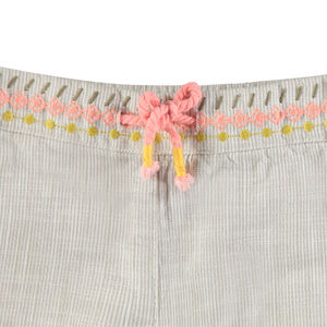 Pantalón corto de algodón de fantasía con bordados y pequeños pompones  Main Pantalón corto de algodón de fantasía con bordados y pequeños pompones