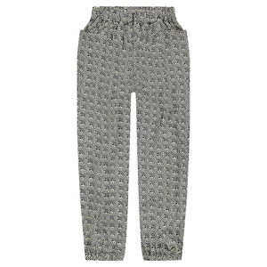 Pantalón fluido con estampado gráfico all over. 