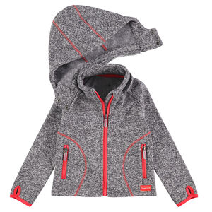 Chaqueta de esquí con capucha desmontable en punto trenzado. 