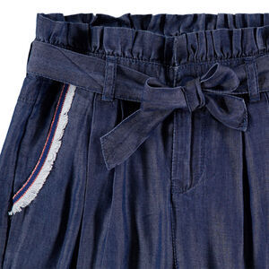 Júnior - Pantalón capri de chambray con bolsillos con ribetes 