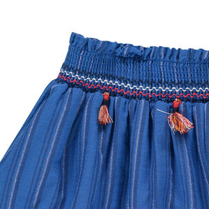 Falda skater a rayas con borlas y bordados 