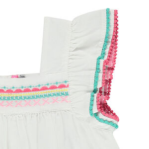 Top de algodón con frisos y flores bordadas  Main Top de algodón con frisos y flores bordadas