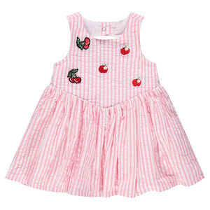 Vestido sin mangas con rayas y parches de fantasía  