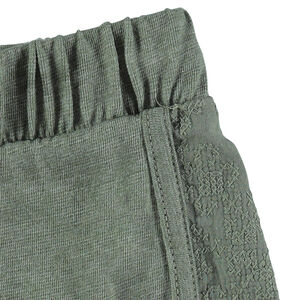 Short en jersey et empiècements brodés  Main Short en jersey et empiècements brodés