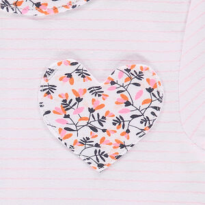 Tee-shirt manches courtes rayé avec poche à fleurs forme coeur 