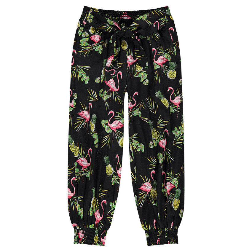 Pantalón fluido estilo sarouel con dibujo tropical all over  Additional Pantalón fluido estilo sarouel con dibujo tropical all over