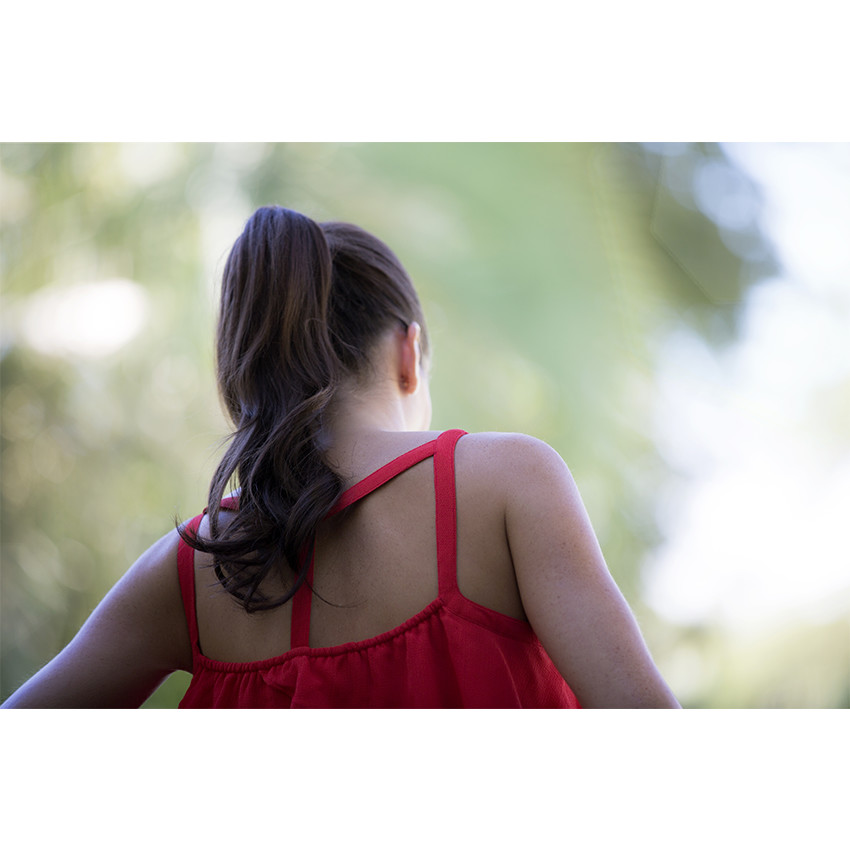 Vestido de embarazo con volantes y tirantes de fantasía 