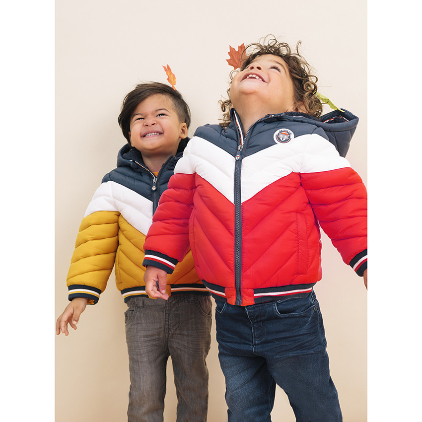 Vaquero slim efecto usado con cintura elástica   