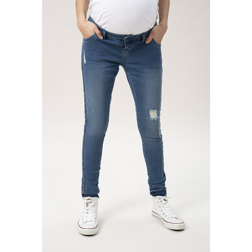 Vaqueros de premamá slim con efecto desgastado y bandas estampadas en aplicación 