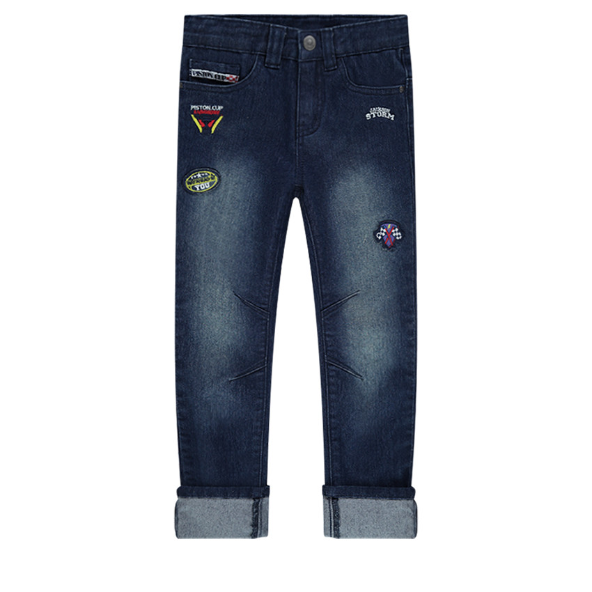 Vaqueros efecto gastado Disney/Pixar® con parches cosidos de Cars 