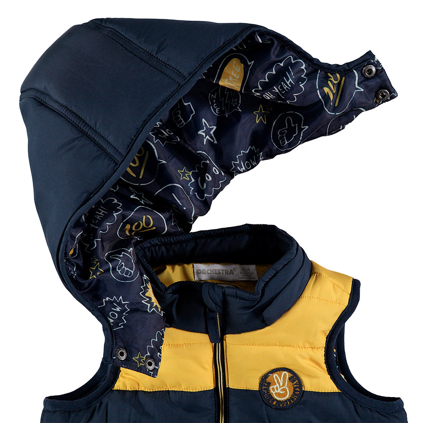 Anorak sin mangas con parche cosido y capucha desmontable 