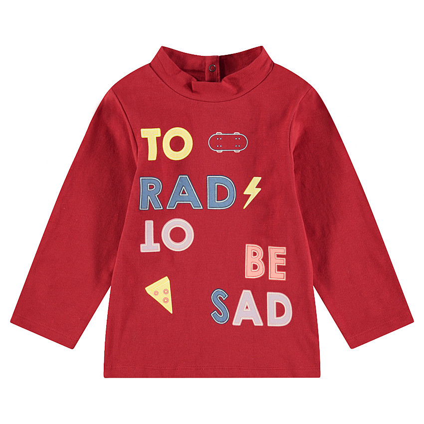 Camiseta con cuello alto y motivo de fantasía estampado  