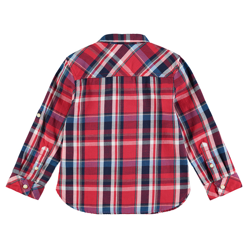 Camisa de manga larga roja con cuadros grandes y bolsillos 
