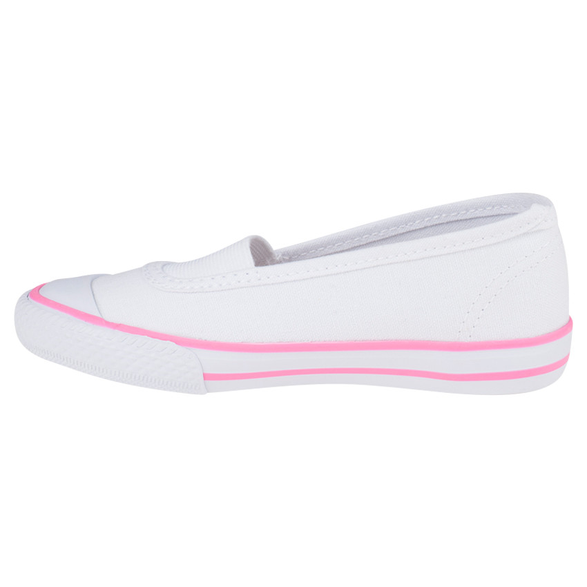 Zapatos merceditas con sujeción mediante elástico de tela 