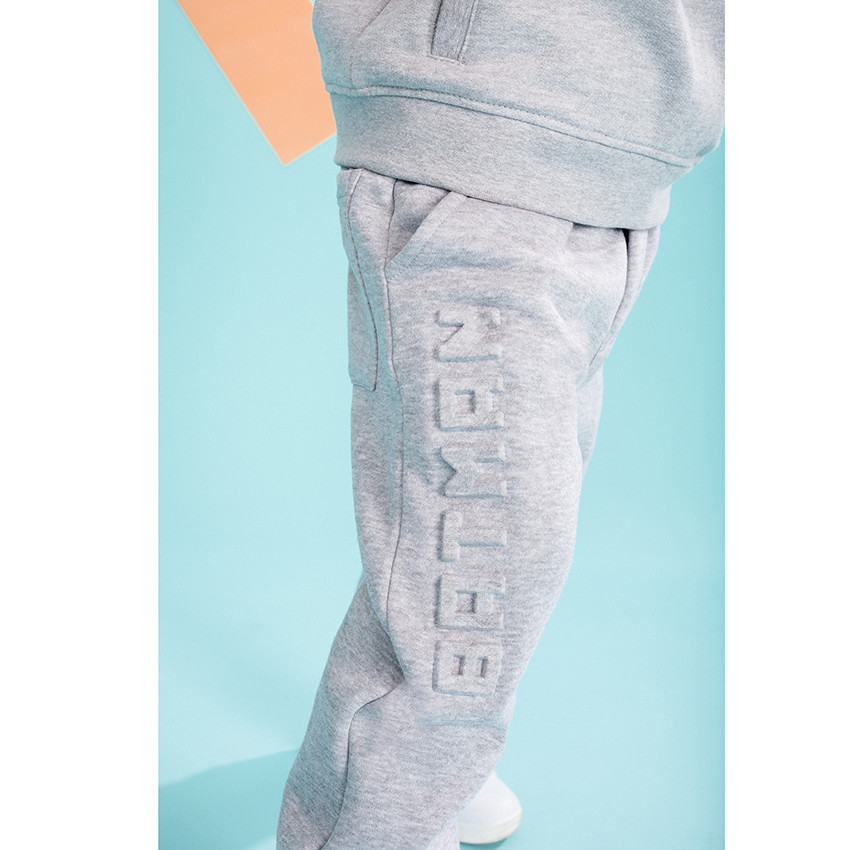 Pantalón de jogging de felpa con bolsillo y inscripción  Batman 