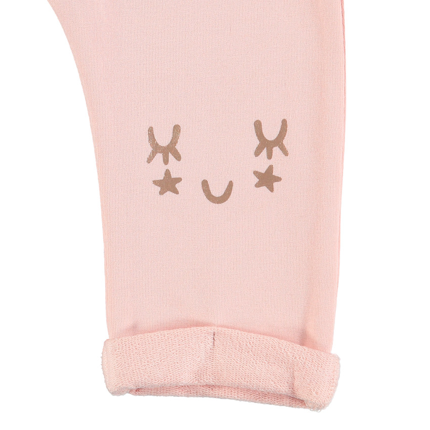 Pantalón de chándal de felpa lisa con detalles estampados 