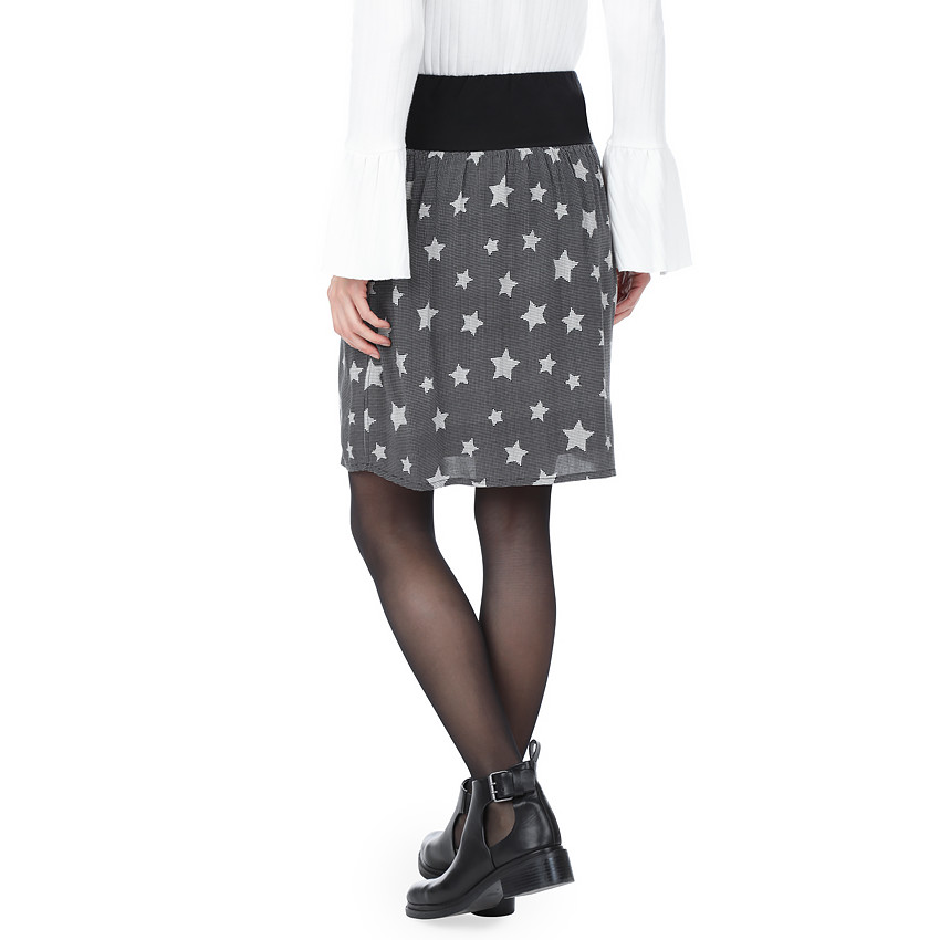 Falda de premamá con volantes y estrellas all over 