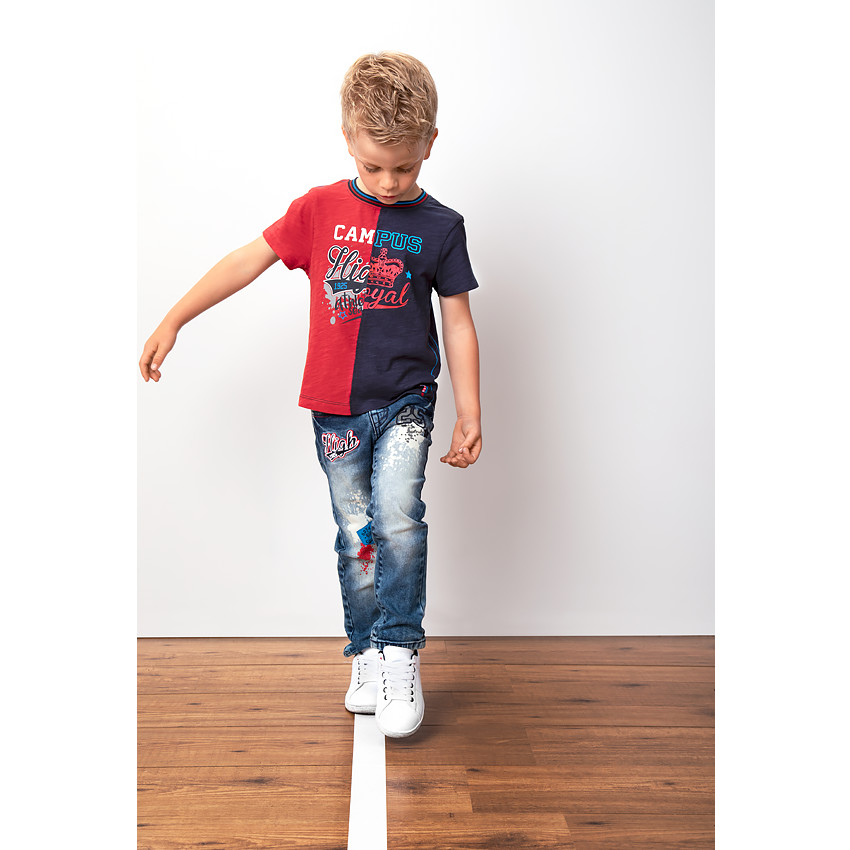 Camiseta de manga corta bicolor con estampado de fantasía 