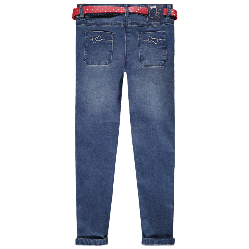 Vaqueros con efecto desgastado y cinturón con lunares desmontable 