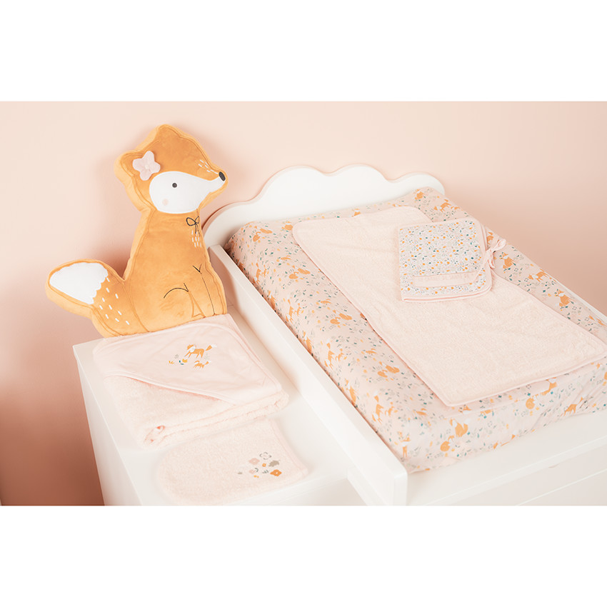 Conjunto de baño de rizo con capa con capucha  y guante estampado zorro 