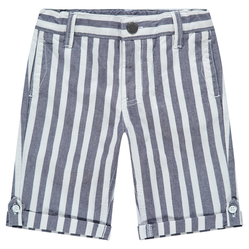 Bermudas con rayas verticales en contraste all-over y bolsillos 