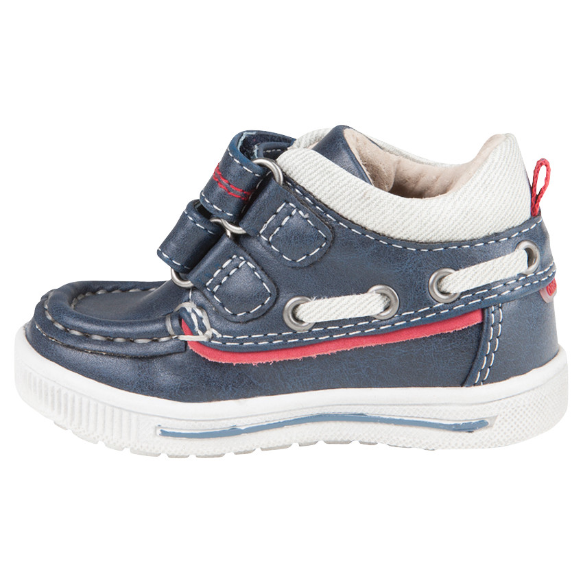 Calzados con velcro barco de aspecto cuero 