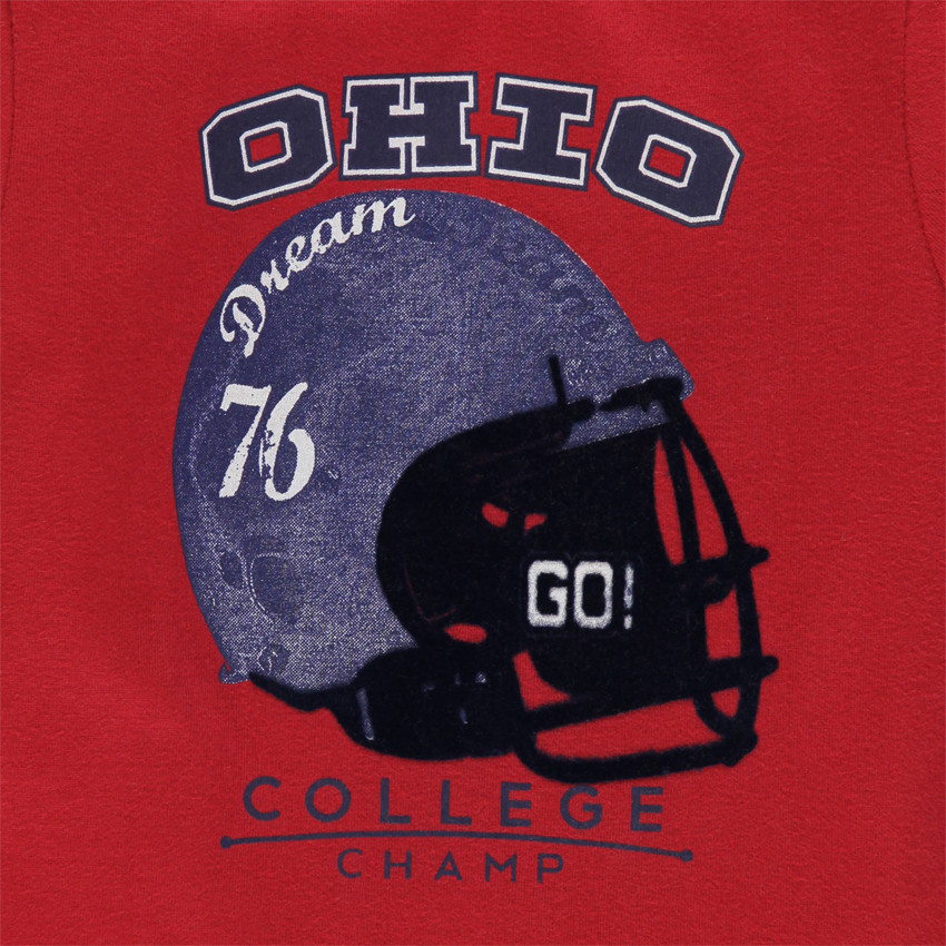 Tee-shirt manches courtes avec print casque sur le devant 