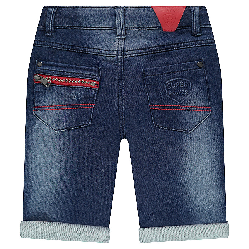 Bermudas imitación vaquero de efecto desgastado, con rotos y detalles  