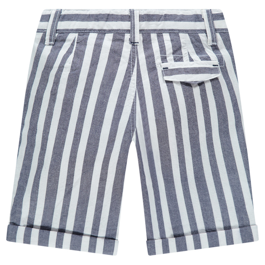 Bermudas con rayas verticales en contraste all-over y bolsillos 