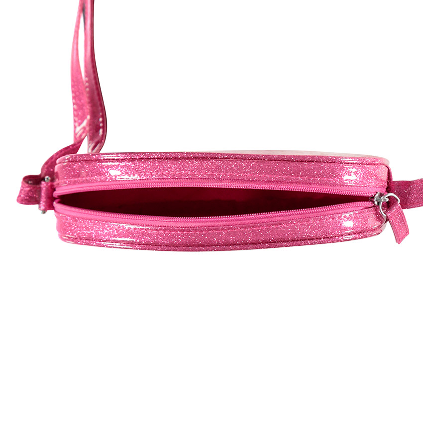 Bolso de bandolera con forma de fresa y brillo all over  Additional Bolso de bandolera con forma de fresa y brillo all over