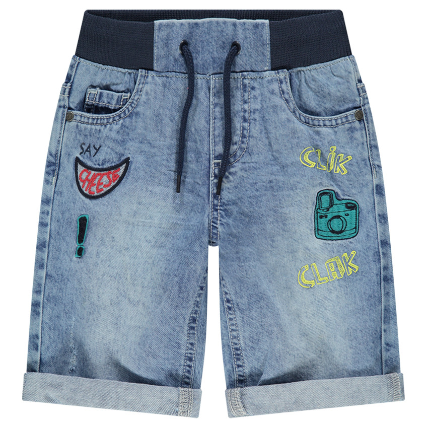 Bermudas vaqueras con efecto desgastado y cintura elástica con parches cosidos 