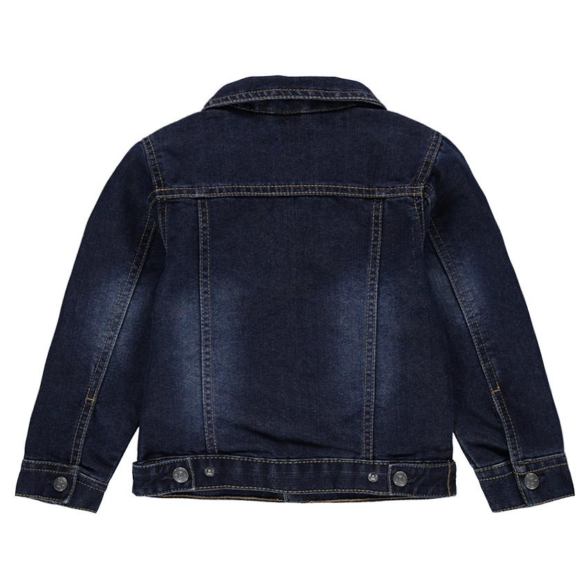 Chaqueta vaquera desgastada con bolsillo con botones a presión 