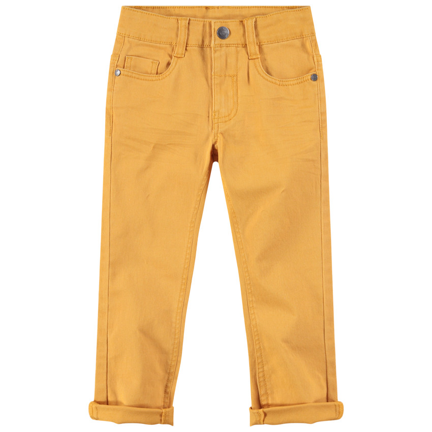 Pantalón de sarga sobreteñida con bolsillo de fantasía en la parte trasera 